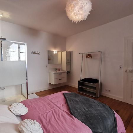 Appartement 3 Chambres Au Coeur Du Jura, Ideal Famille Salins-les-Bains Exteriör bild