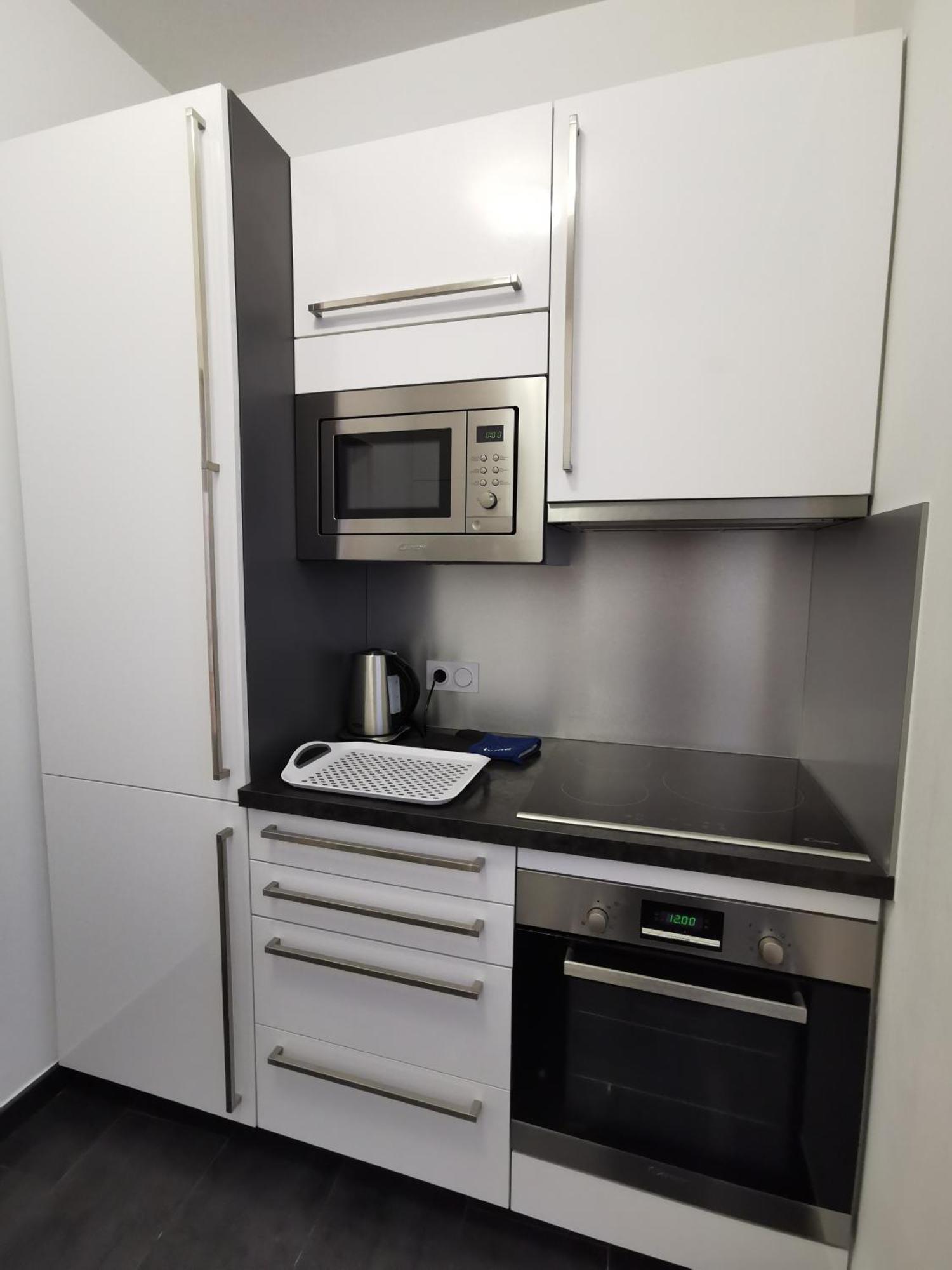 Appartement 3 Chambres Au Coeur Du Jura, Ideal Famille Salins-les-Bains Exteriör bild